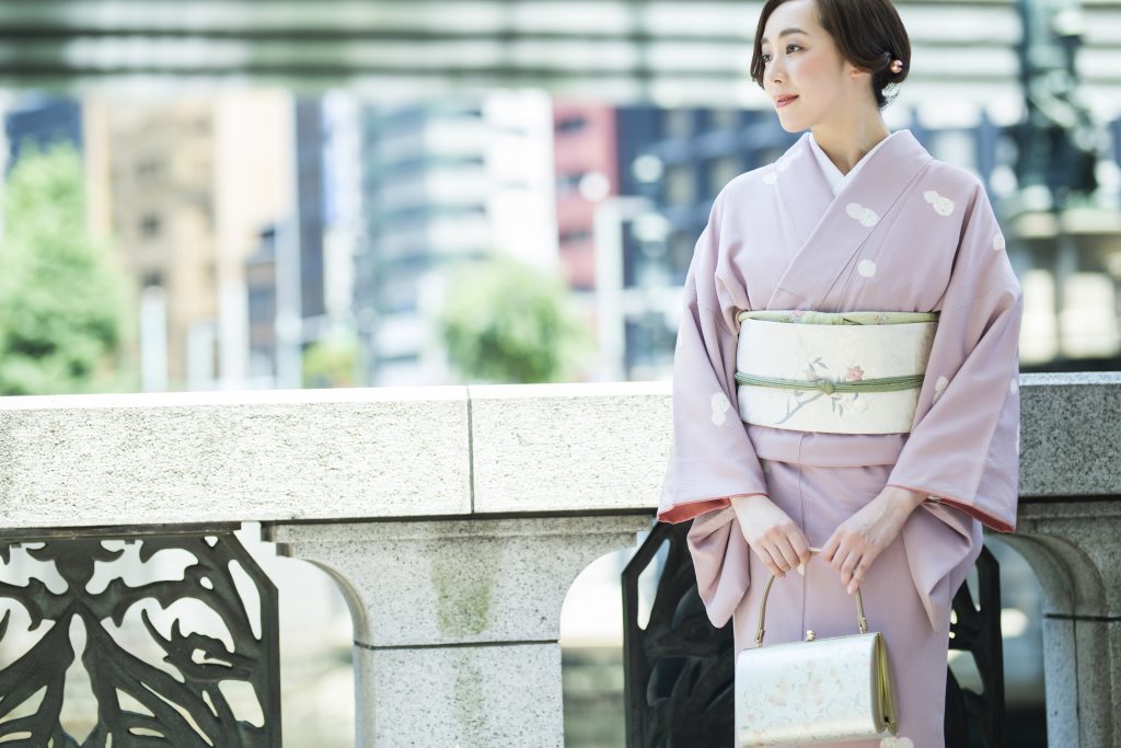 着物を普段着で着るのはおかしい 季節ごとのおすすめ着物 キモノオフ Kimono Off